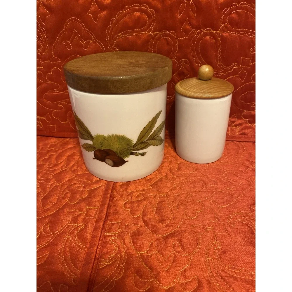 Royal Worcester EVESHAM 4.5